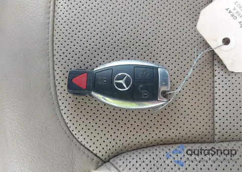 2015 Mercedes-Benz Gl 550 4Matic из США, поврежденный, VIN 4JGDF7DE4FA555627